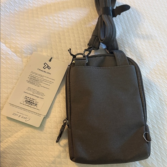 Travelon Dark Gray Anti-Theft Belt Travel Bag. 7.5” x 5” Brand New. - Picture 4 of 11